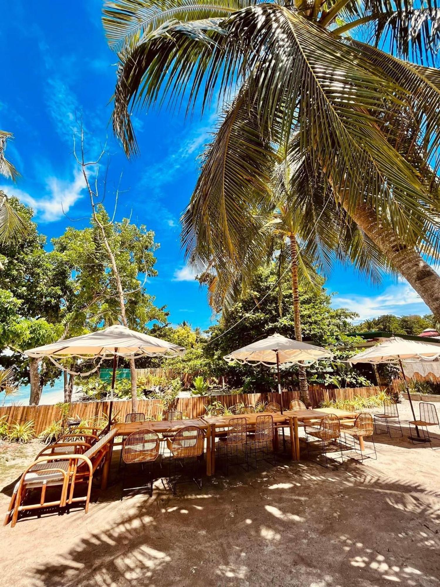 On Board Panglao Beach Hostel & Resort With Free Motorbike Dao  ภายนอก รูปภาพ
